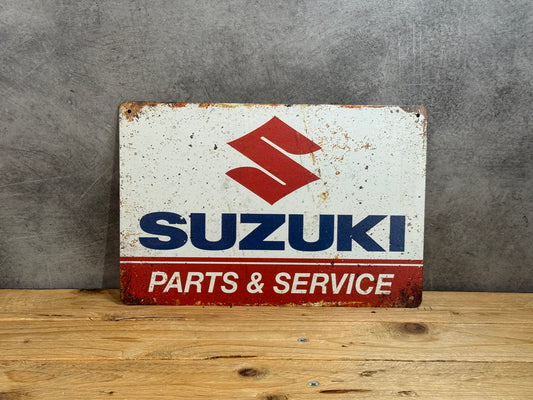 Plaque métal Suzuki 698