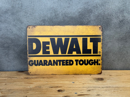 Plaque métal Dewalt 152