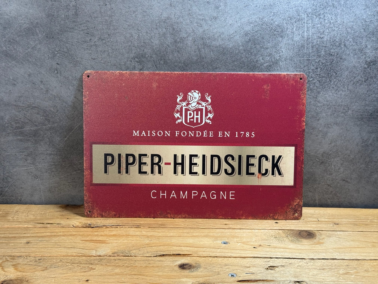 Plaque métal Piper 209